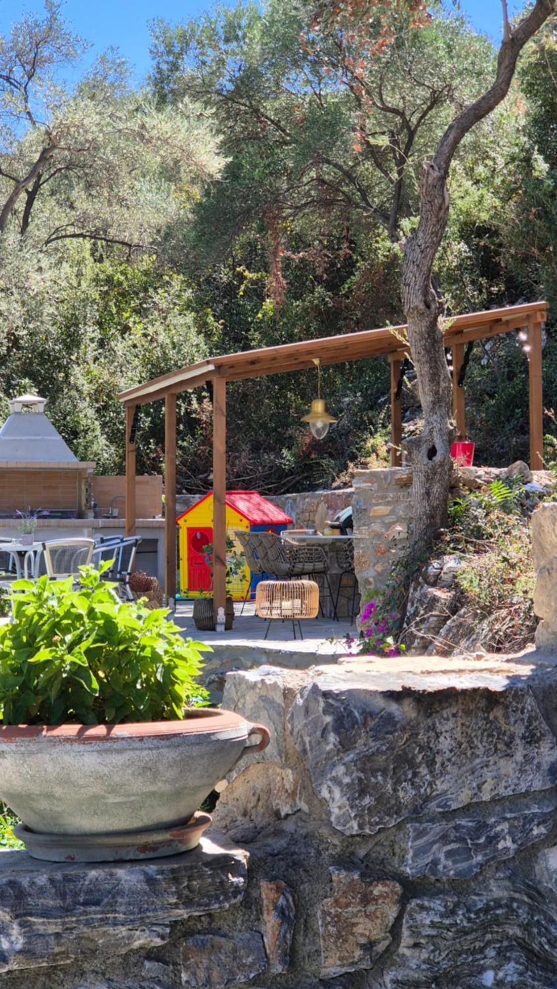 Villas On The Rock Afissos Exteriör bild